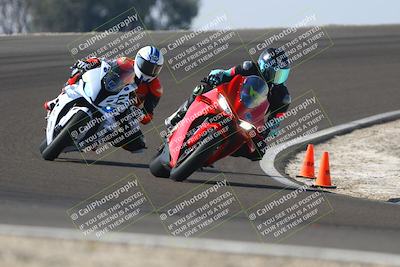 media/Nov-01-2025-TrackDaz (Sat) [[2b4d5192bc]]/B Group/1220pm (Turn 2 Outside)/